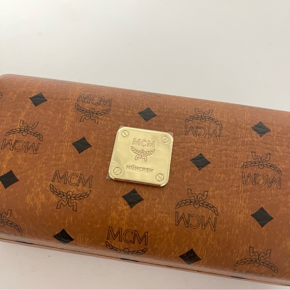 MCM 55mm Brown Modified Rectangle Sunglasses - Authentic -New W/Case & Cloth - Picture 12 of 16